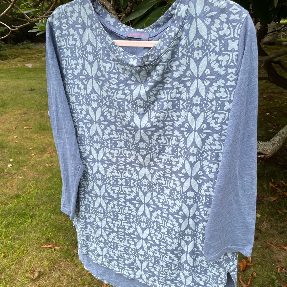 Fresh Produce 3/4 sleeves cotton print shirt. Size L